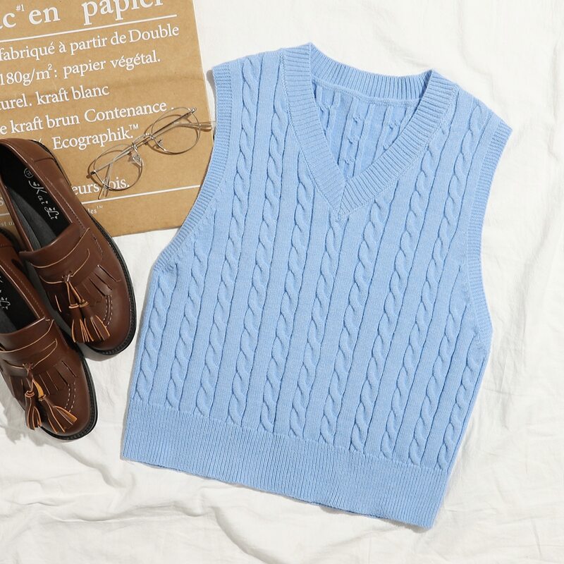 

Cable Knit V-neck Sweater Vest, Baby blue
