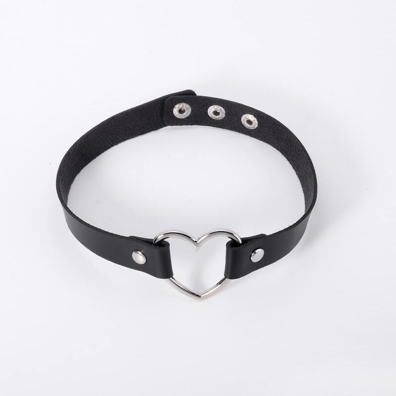 

Heart Decor Leather Choker, Black
