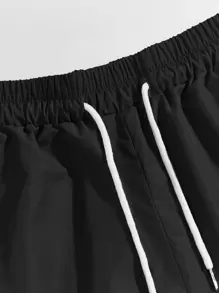 ROMWE MEN Prep Pantalones cortos con cordón en la cintura y bordado de rosas para hombres, escuela - Negro - Ver 3