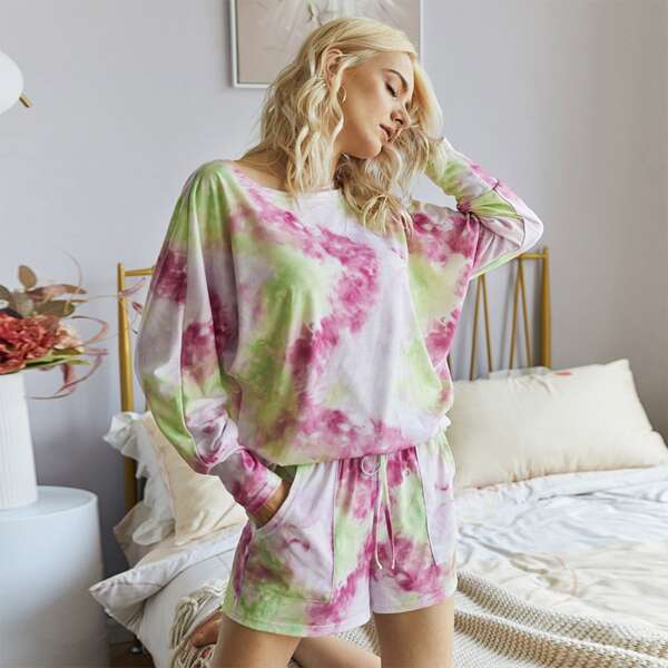 

Tie Dye Tee With Knot Shorts, Multicolor