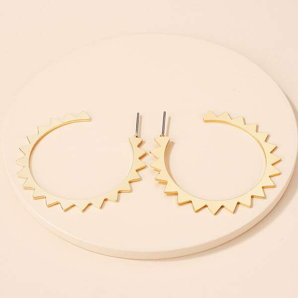 

Gear Design Hoop Earrings, Gold