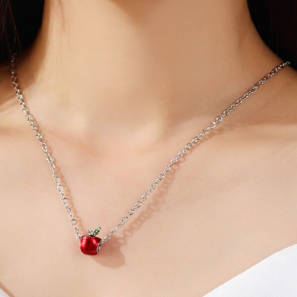 

Apple Decor Necklace, Silver