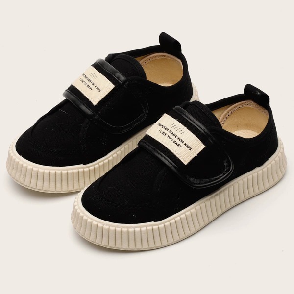 

Toddler Boys Letter Patch Velcro Strap Sneakers, Black