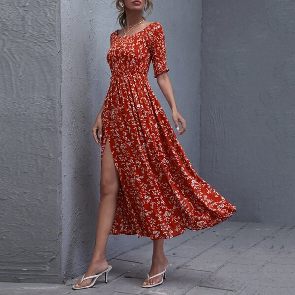 

Shirred Bodice Split Thigh Floral Dress, Red