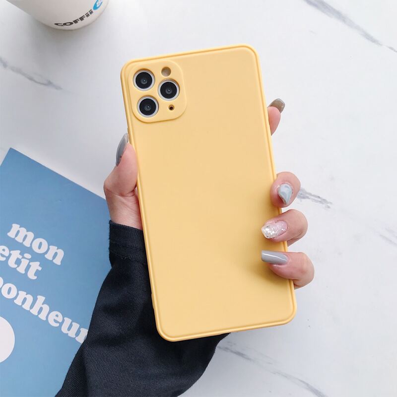 

Solid Full-inclusive iPhone Case, Yellow