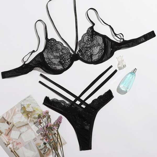 

Floral Lace Underwire Strappy Lingerie Set, Black