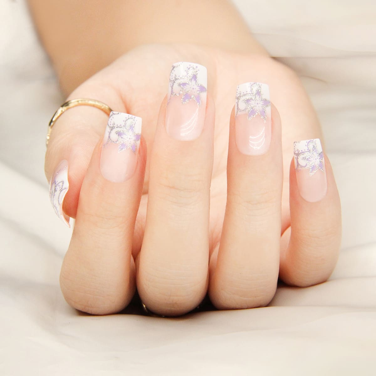 

24pcs Flower Pattern False Nail & 1pc Nail File & 1sheet Tape, Multicolor