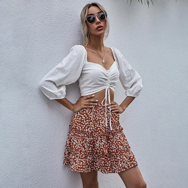 

Drawstring Front Crop Top And Floral Print Ruffle Hem Skirt, Multicolor