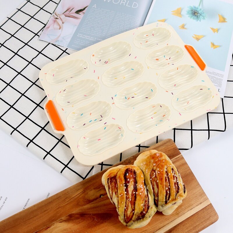 

Silicone Bread Mold, Beige