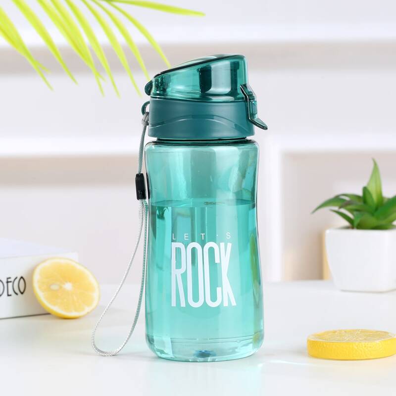 

Letter Graphic Water Bottle, Green