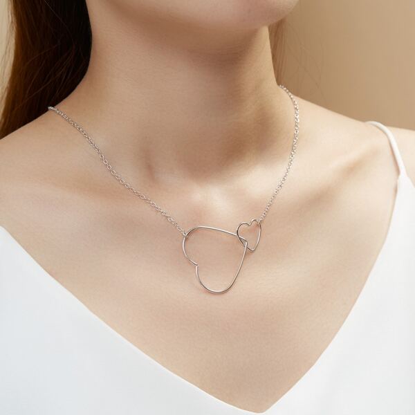

Heart Design Charm Necklace, Silver