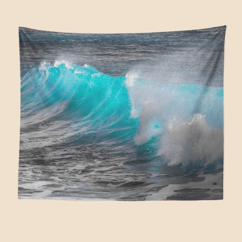 

Sea Wave Print Tapestry, Multicolor