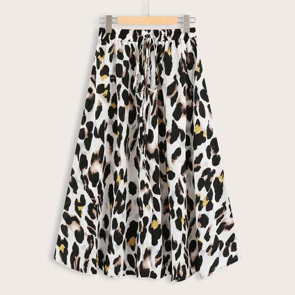 

Plus Button Front Knot Allover Print Skirt, Multicolor