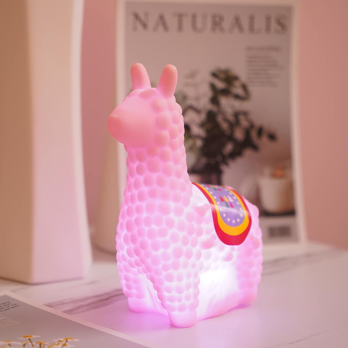 

Alpaca Shaped Night Light, White