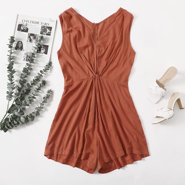 

Plus Zip Back Twist Detail Romper, Burnt orange