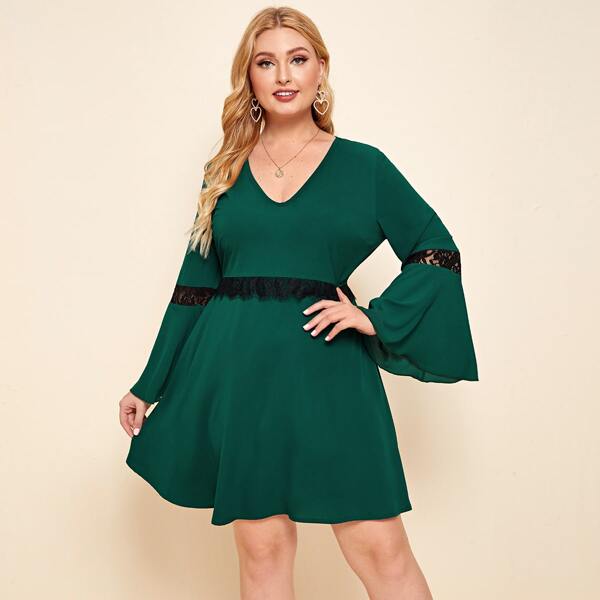 

Plus Contrast Lace Flounce Sleeve A-line Dress, Dark green