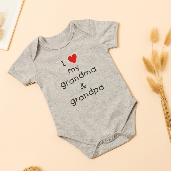 

Baby Unisex Heart And Slogan Graphic Bodysuit, Grey