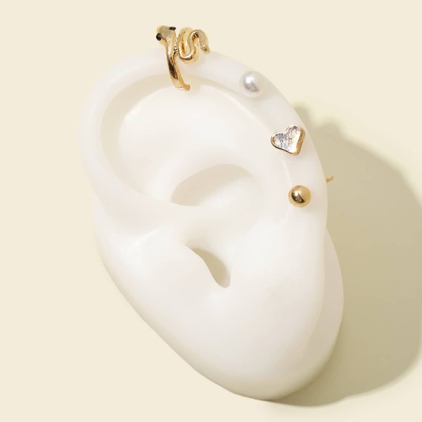 

4pcs Heart & Pearl Stud Earring, Gold