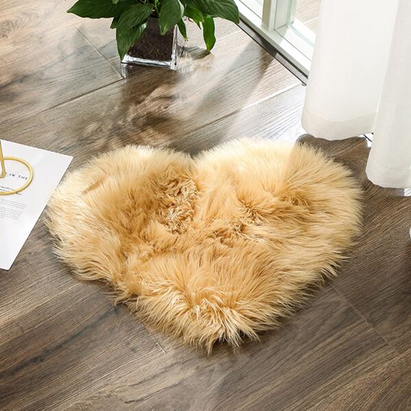 

Faux Fur Heart Carpet, Khaki