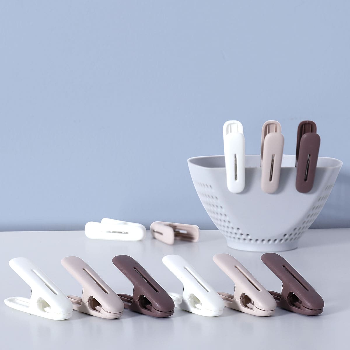 

12pcs Multifunction Random Color Clothespin, Multicolor