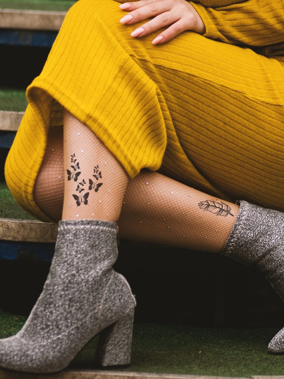 Black Creative Y2K Style Small Pattern Temporary Tattoo Sticker For Finger, Ear, Shoulder, Neck, Collarbone Area,Sketch Style