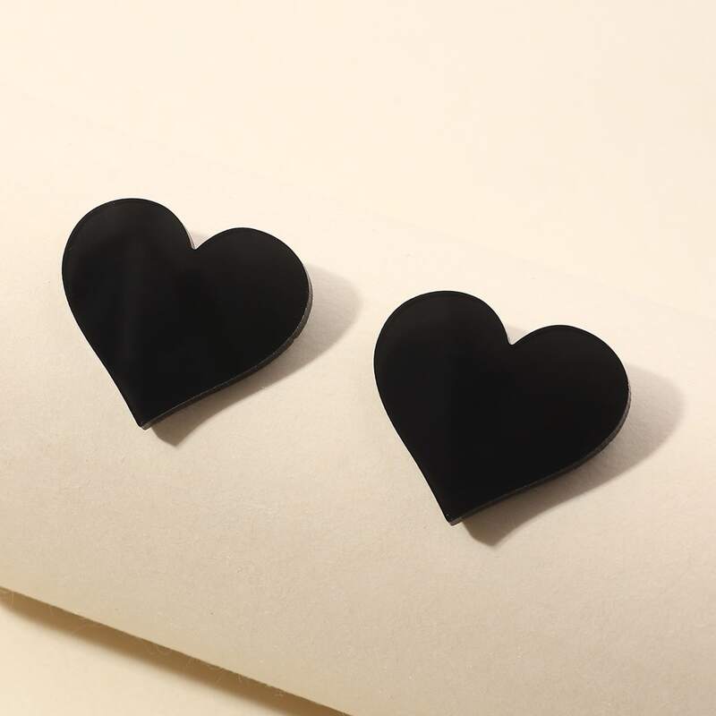 

Heart Stud Earrings, Black
