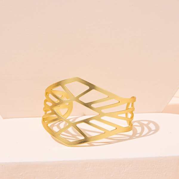 

Hollow Out Geometric Bracelet, Gold
