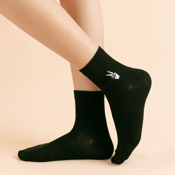 

Figure Embroidery Socks, Black