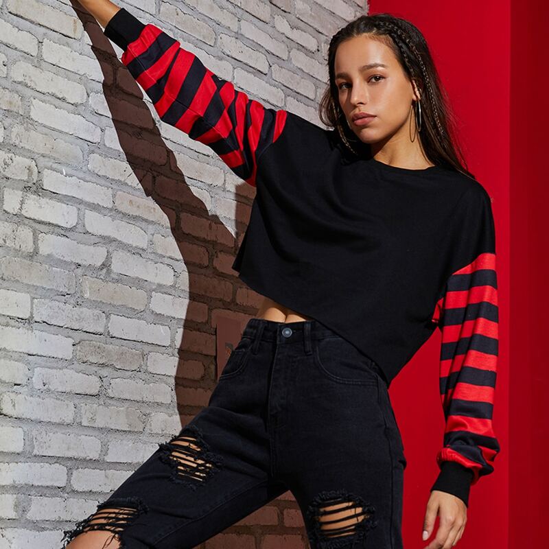 

Striped Sleeve Drop Shoulder Sweatshirt, Black