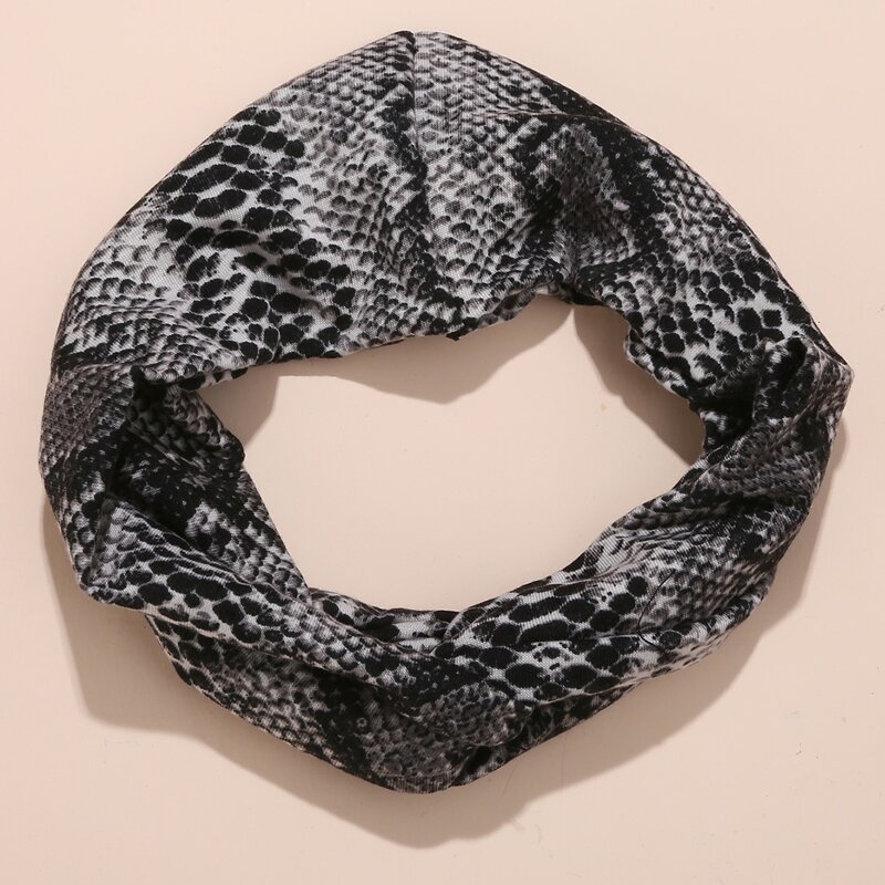 

Snakeskin Pattern Headband, Black and white