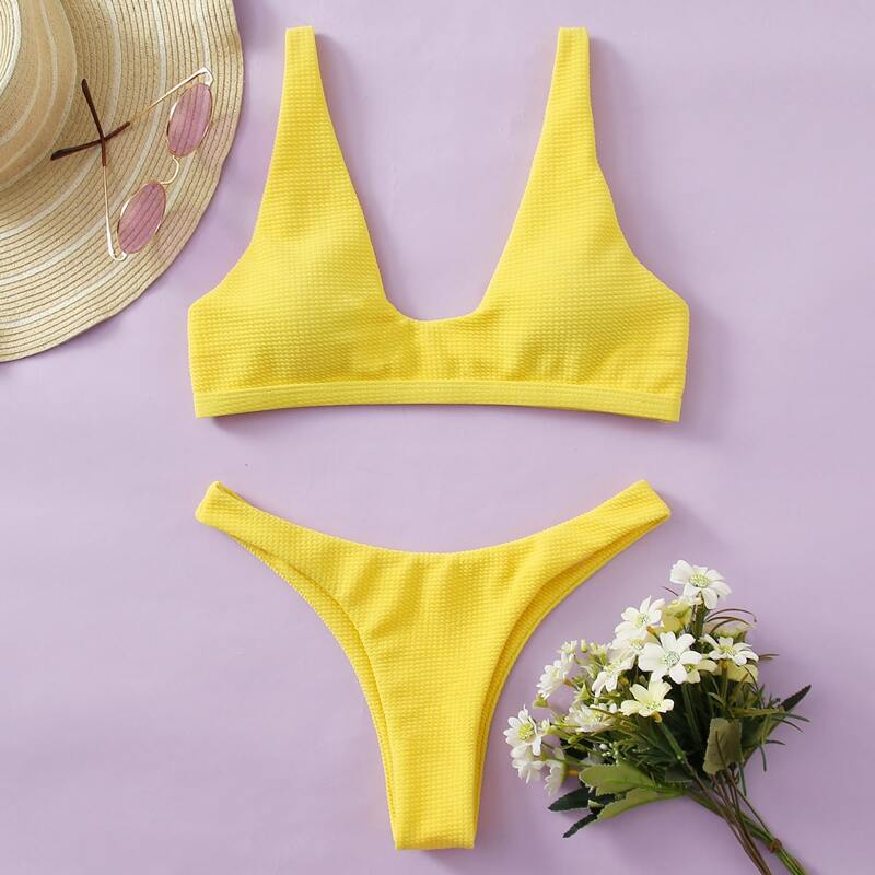 

Scoop Neck Thong Bikini Swimsuit, Yellow