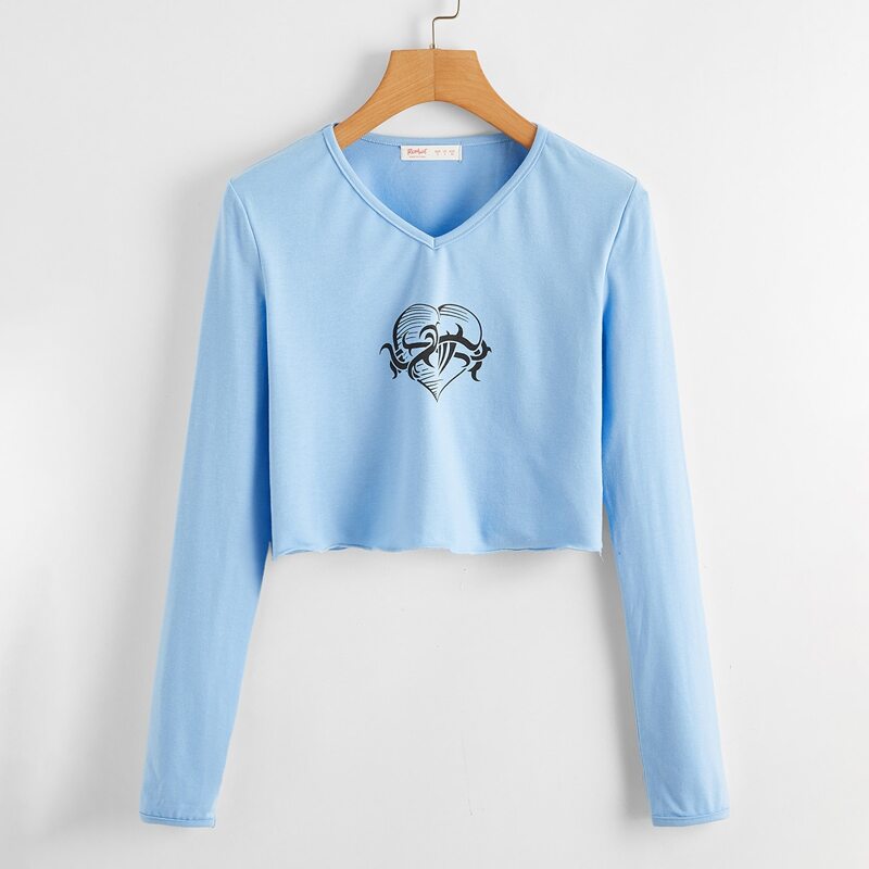 

Heart Graphic Crop Tee, Baby blue