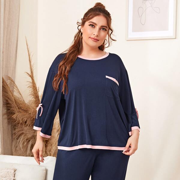 

Plus Contrast Trim Pocket Front Bow Detail Top & Pants PJ Set, Navy blue