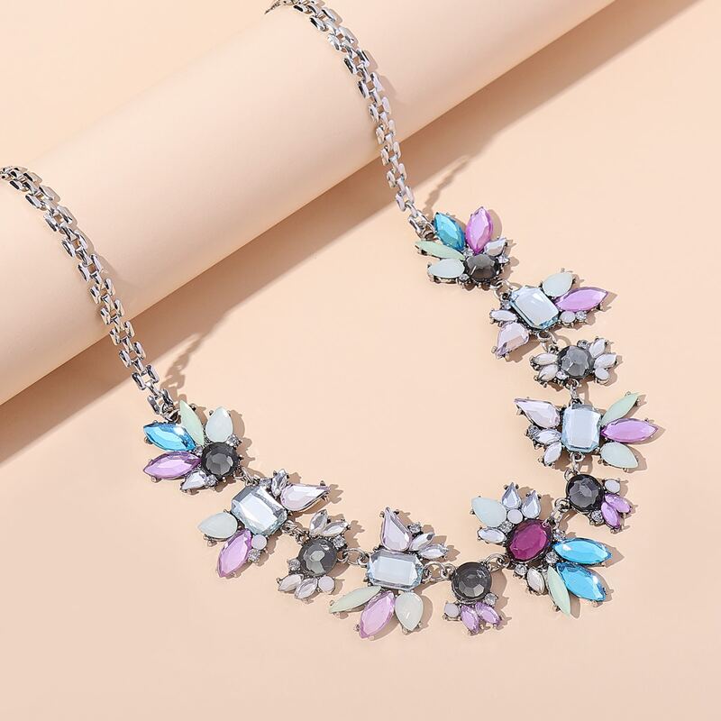 

Gemstone Decor Necklace, Multicolor