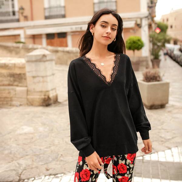 

Drop Shoulder Lace Trim Pullover, Black
