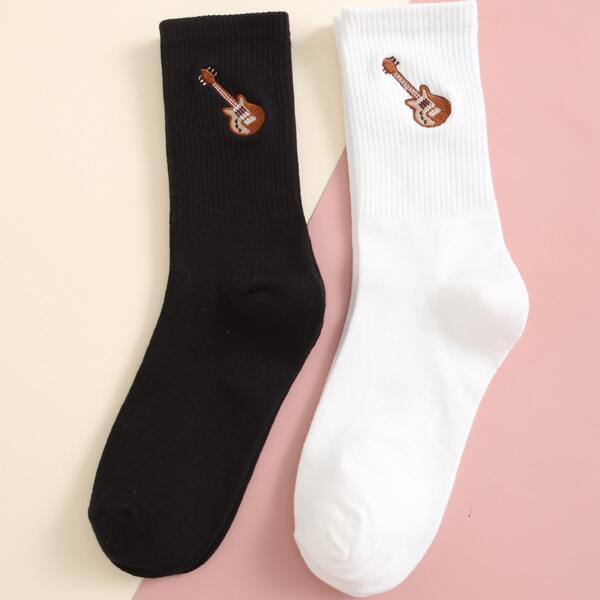 

2pairs Bass Embroidered Socks, Black and white