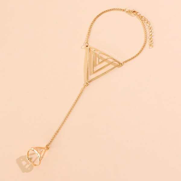 

Triangle Decor Mittens Bracelet, Gold