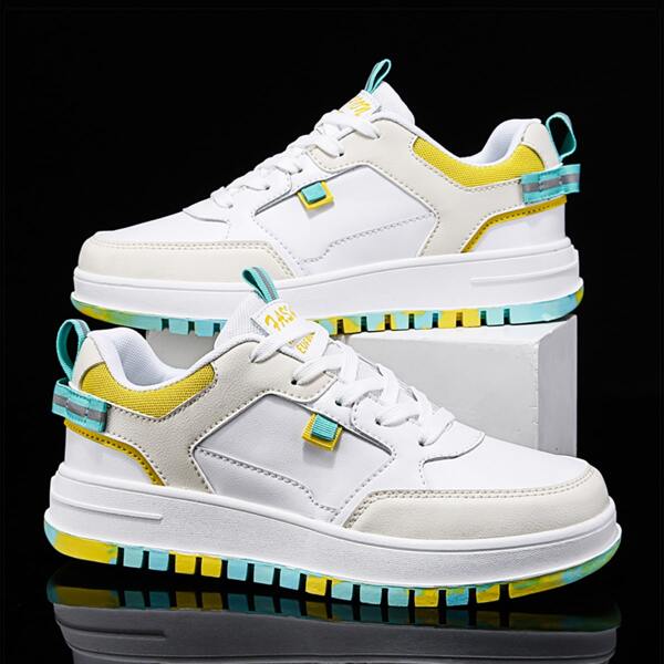 

Men Lace-up Front Wide Fit Sneakers, White