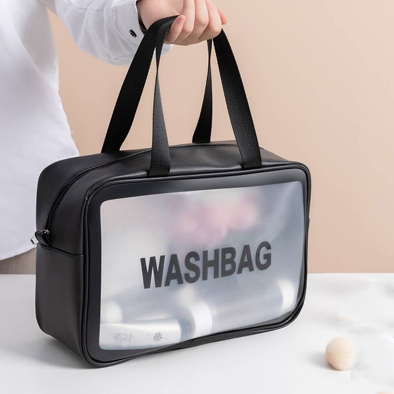 

Letter Graphic Travel Storage Bag, Black