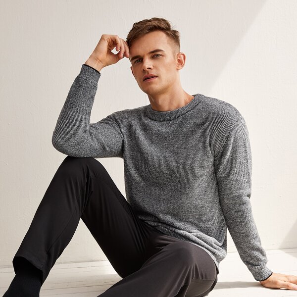 

Men Solid Round Neck Sweater, Grey