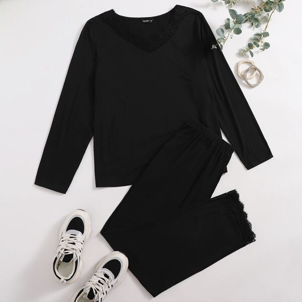 

Plus Contrast Lace Scallop Tee With Pants, Black