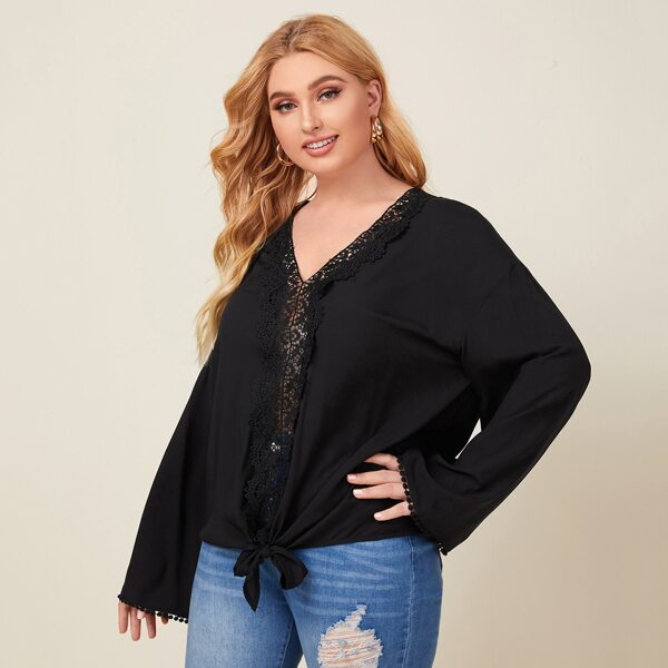 

Plus Contrast Guipure Lace Knot Front Blouse, Black