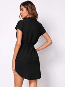 SHEIN 缺口領蝙蝠袖弧形下擺自腰帶洋裝 - 黑色 - 查看 2