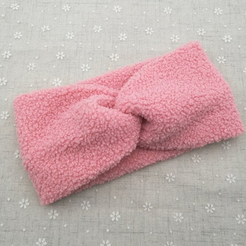 

1pc Twist Fluffy Headband, Baby pink