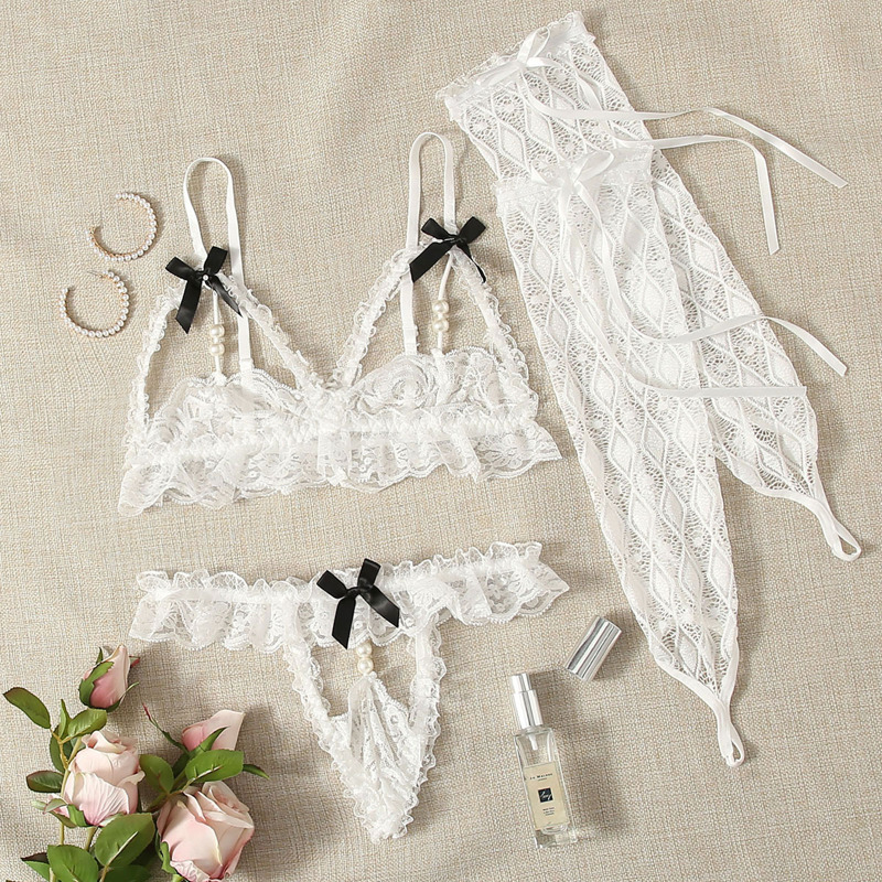 

Pearl Decor Floral Lace Lingerie Set & Gloves, White