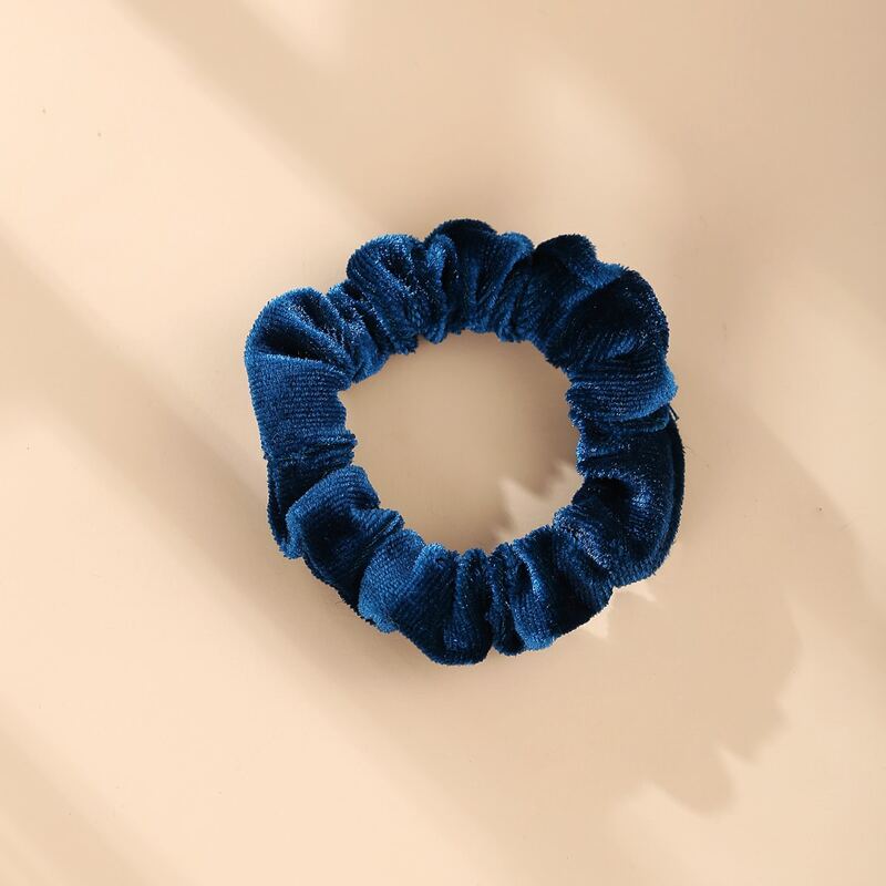 

1pc Solid Scrunchie, Navy blue