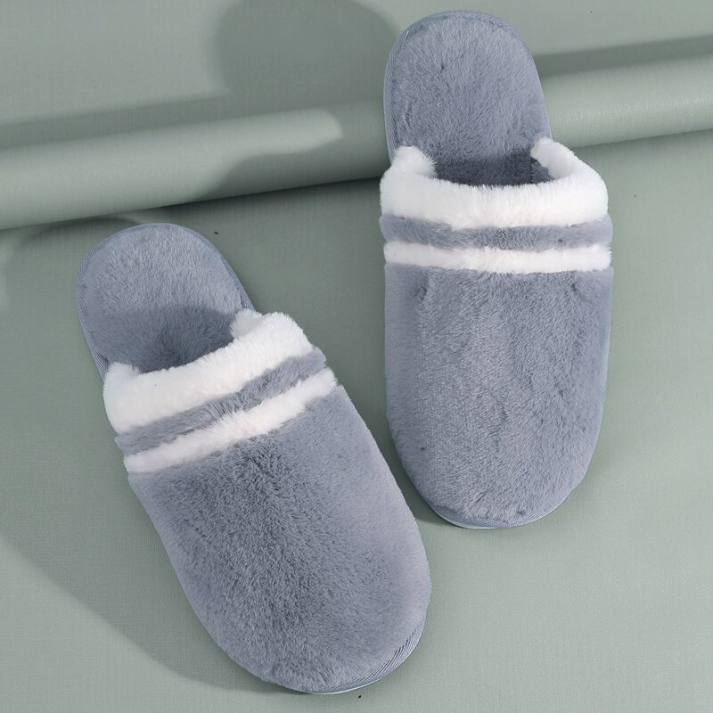 

Guys Colorblock Fluffy Slippers, Grey