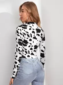 SHEIN Privé Mock Neck Cut Out Front Cow Pattern Top - Black and White - View 2