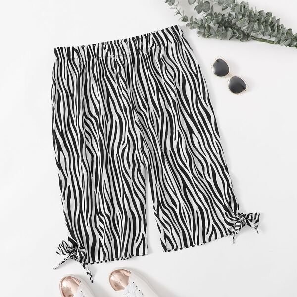 

Plus Tie Side Zebra Striped Shorts, Black and white