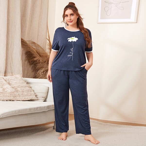 

Plus Floral And Letter Print Pajama Set, Navy blue